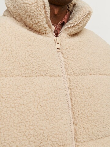 JACK & JONES Jacke 'JORCamp' in Weiß
