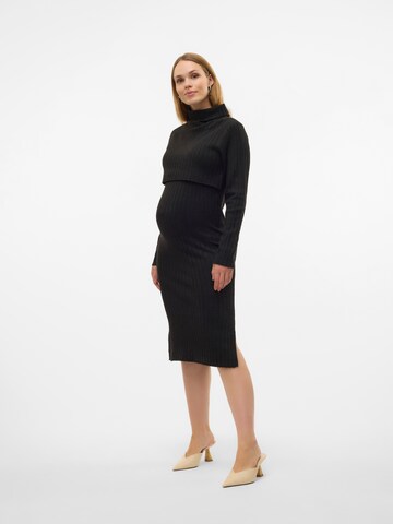 Abito in maglia 'MLSuniva' di MAMALICIOUS in nero