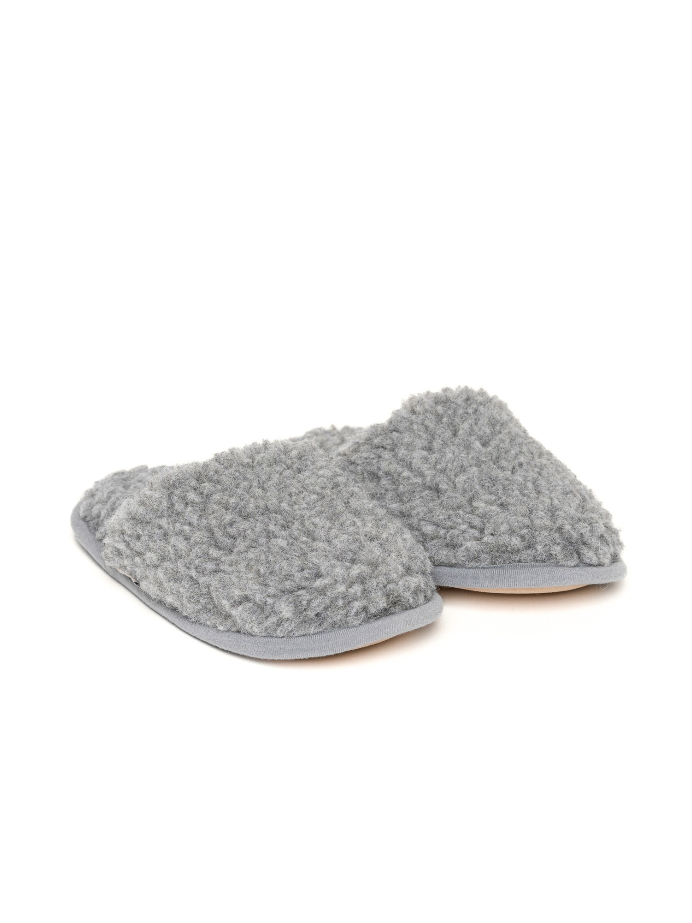 Gottstein Slippers 'Curly Wool Curly Wool' in Grey