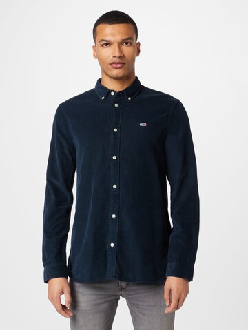 Tommy Jeans Regular fit Button Up Shirt in Blue: front