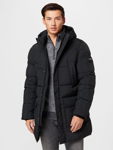 Calvin Klein Χειμερινό μπουφάν σε μαύρο: μπροστά