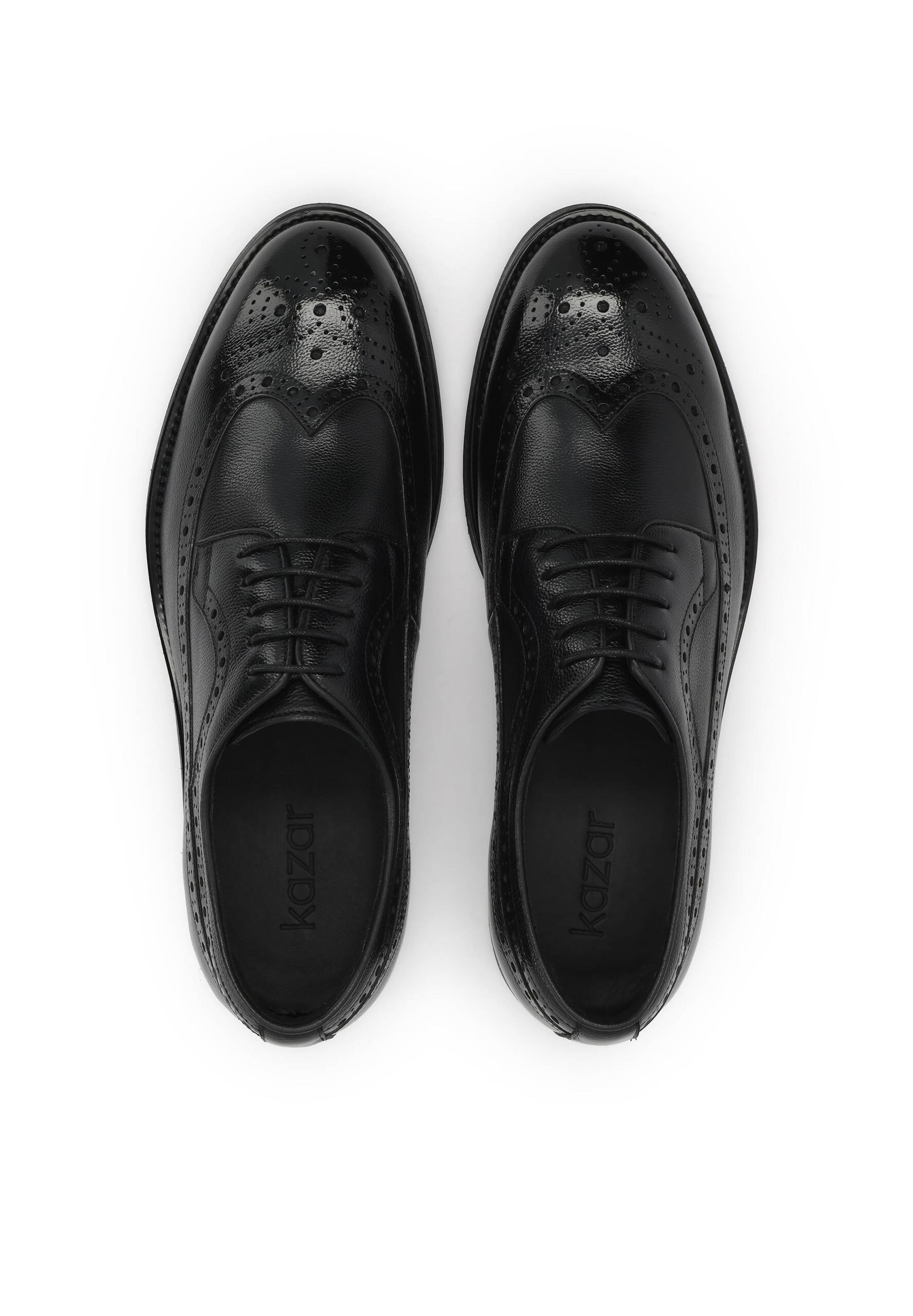 Chaussure à lacets Kazar en noir