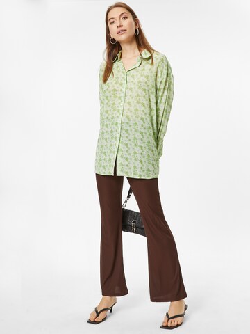 NA-KD Blouse in Green