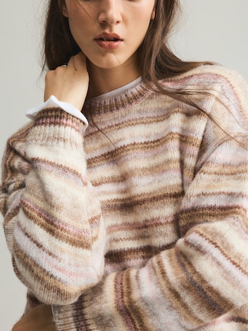 Pull-over oversize Pull&Bear en beige