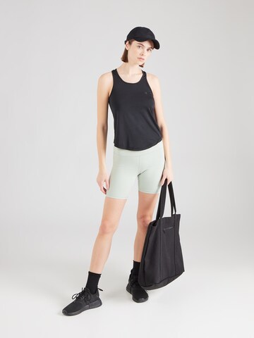 Top sportivo di Champion Authentic Athletic Apparel in nero