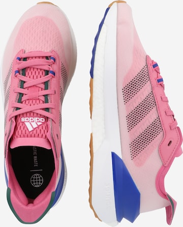 ADIDAS SPORTSWEAR - Sapatilha de corrida 'Avryn' em rosa