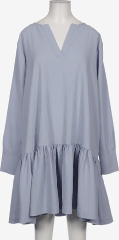 MADS NORGAARD COPENHAGEN Dress in S in Blue: front