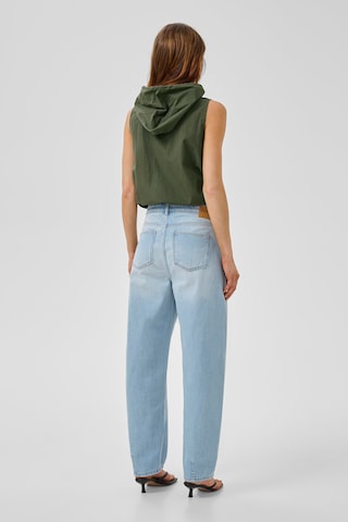 My Essential Wardrobe - Chaleco 'Mulla' en verde