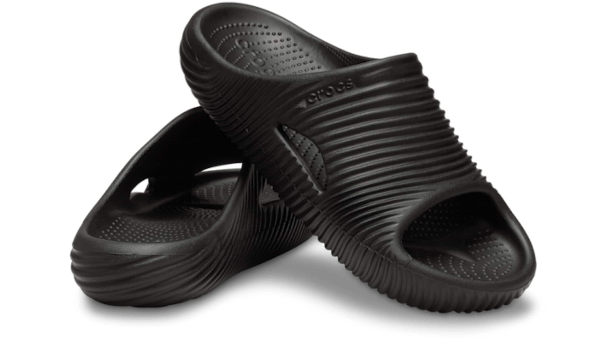 Crocs Šľapky 'Mellow Tide Recovery' - Čierna