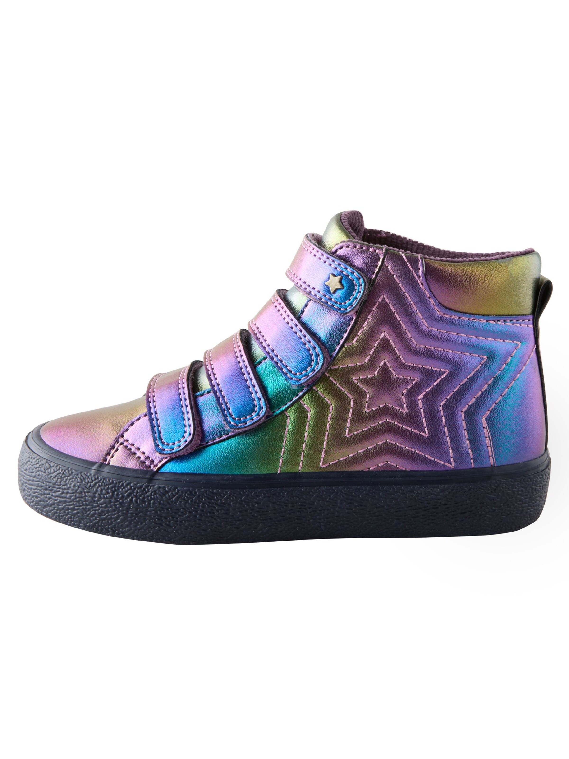 Next Сникърси в лилав: отпред