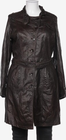 Gipsy Jacket & Coat in XL in Brown: front