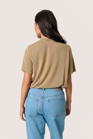 T-shirt 'Columbine' SOAKED IN LUXURY en beige