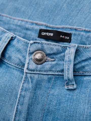 Ombre Slimfit Jeans in Blauw