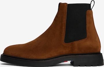 TOMMY HILFIGER - Botas chelsea em castanho: frente