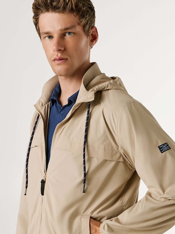 Pepe Jeans Between-season jacket 'Sebulon' in Beige