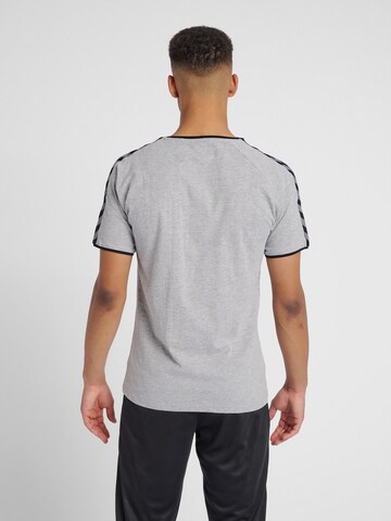 T-Shirt fonctionnel Hummel en gris