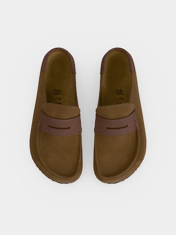 BIRKENSTOCK Pantoletter 'Naples' i brun