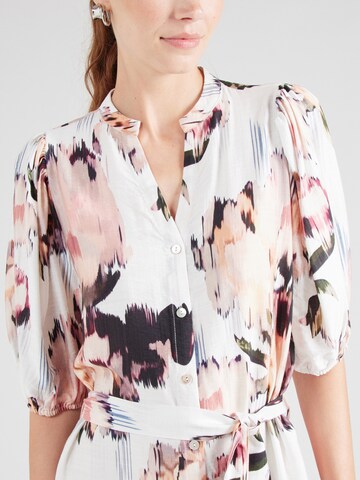 Robe-chemise 'VARIA' SISTERS POINT en mélange de couleurs