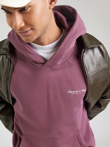 Abercrombie & Fitch Sweatshirt in Purple