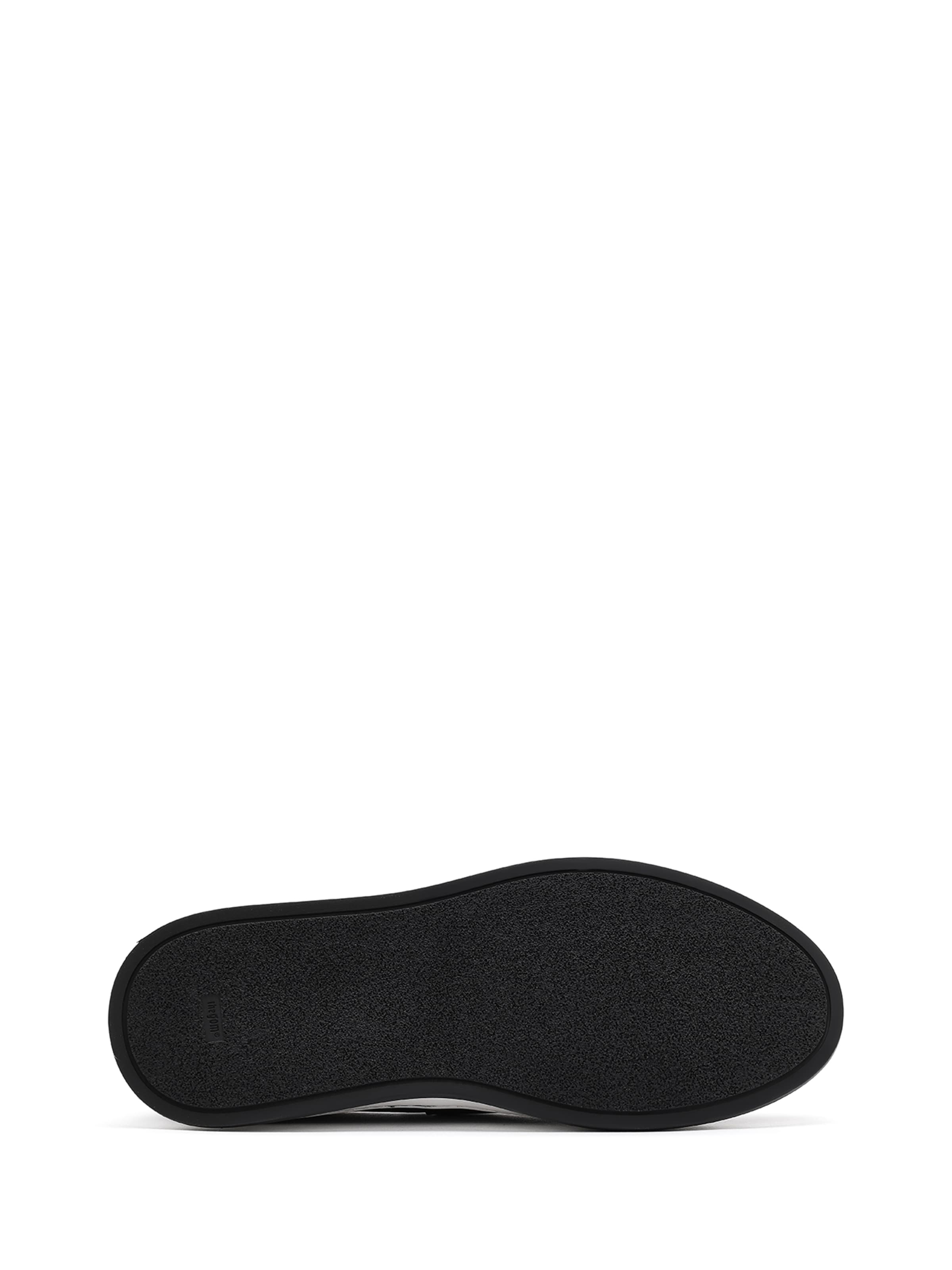 Slipper di Derimod in nero