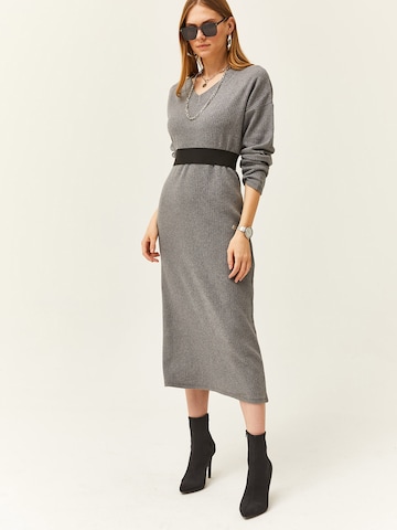 olalook Πλεκτό φόρεμα σε γκρι