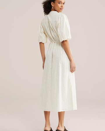 WE Fashion Obleka | bež barva