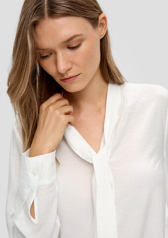 s.Oliver Blouse in Beige