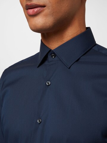 Slim fit Camicia 'Kenno' di HUGO in blu