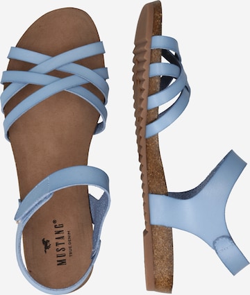 MUSTANG Sandalen met riem in Blauw