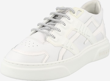 Hide&Jack Sneakers in White: front