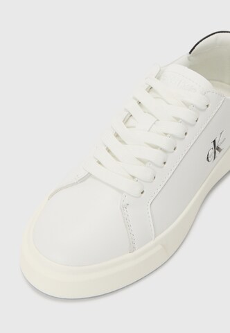 Sneaker bassa di Calvin Klein in bianco