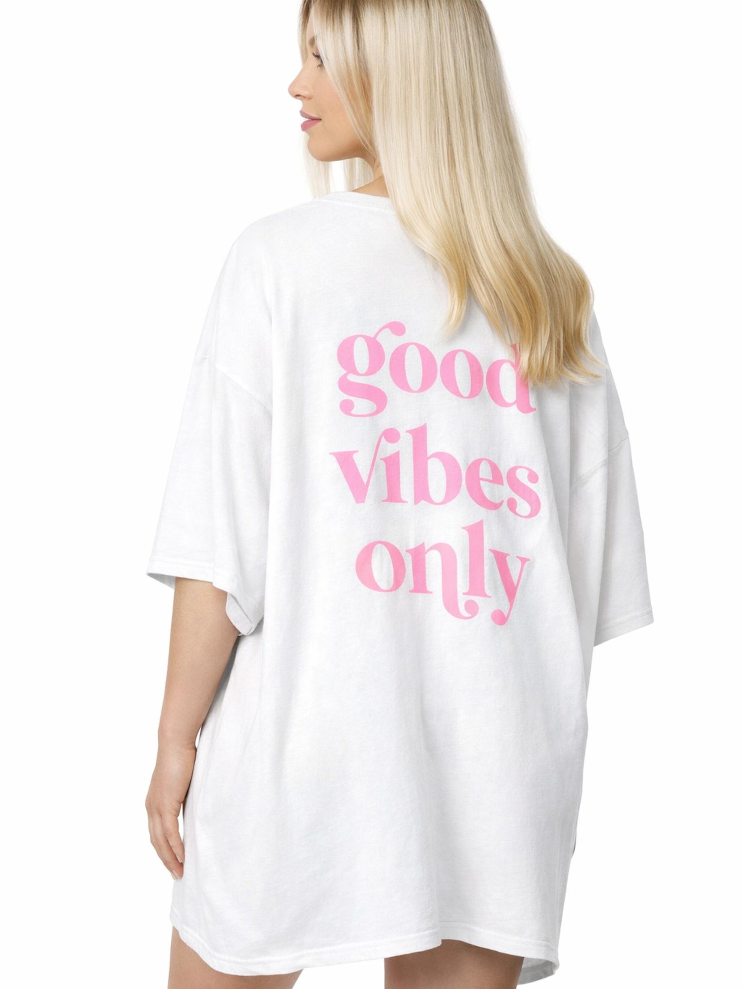 Worldclassca Oversizeshirt 'Oversize T-Shirt' in Weiß