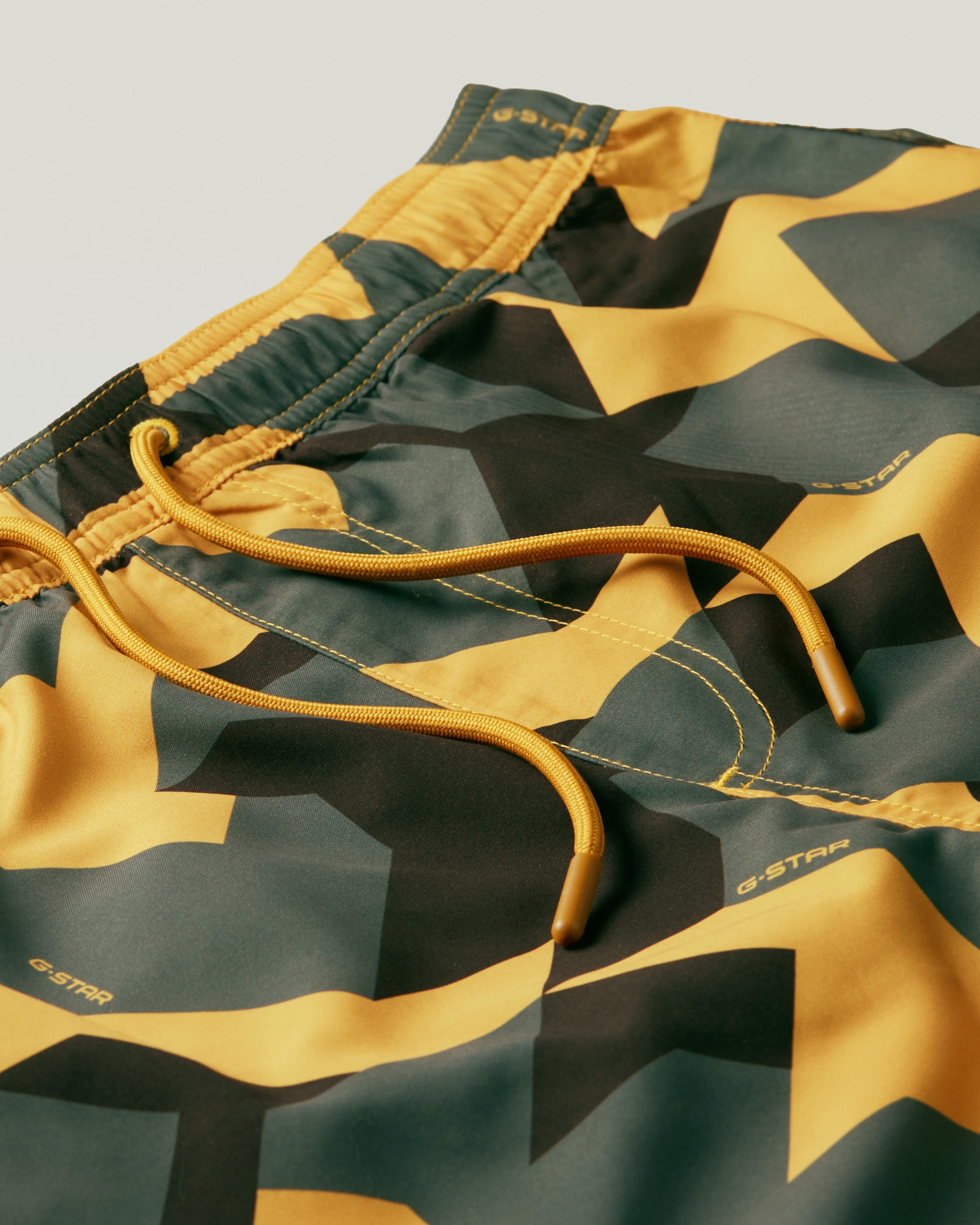 G-STAR Zwemshorts 'Carnic 2.0 Swimshorts' in Geel