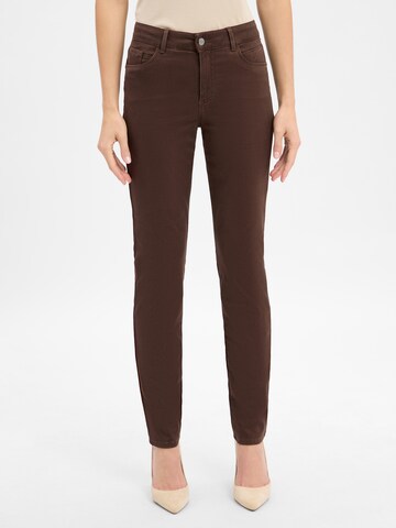 BRAX Slimfit Jeans 'Shakira' in Braun: Vorderseite