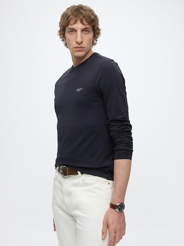 GUESS Shirt in Blau