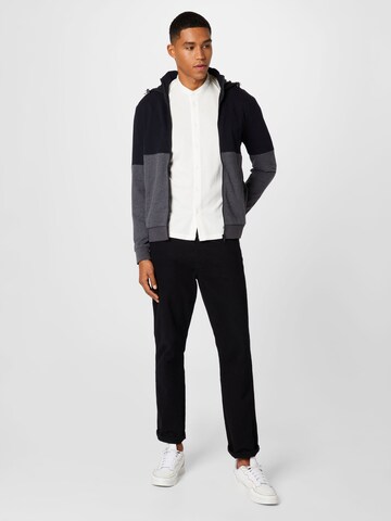 ESPRIT Regular Fit Hemd in Weiß