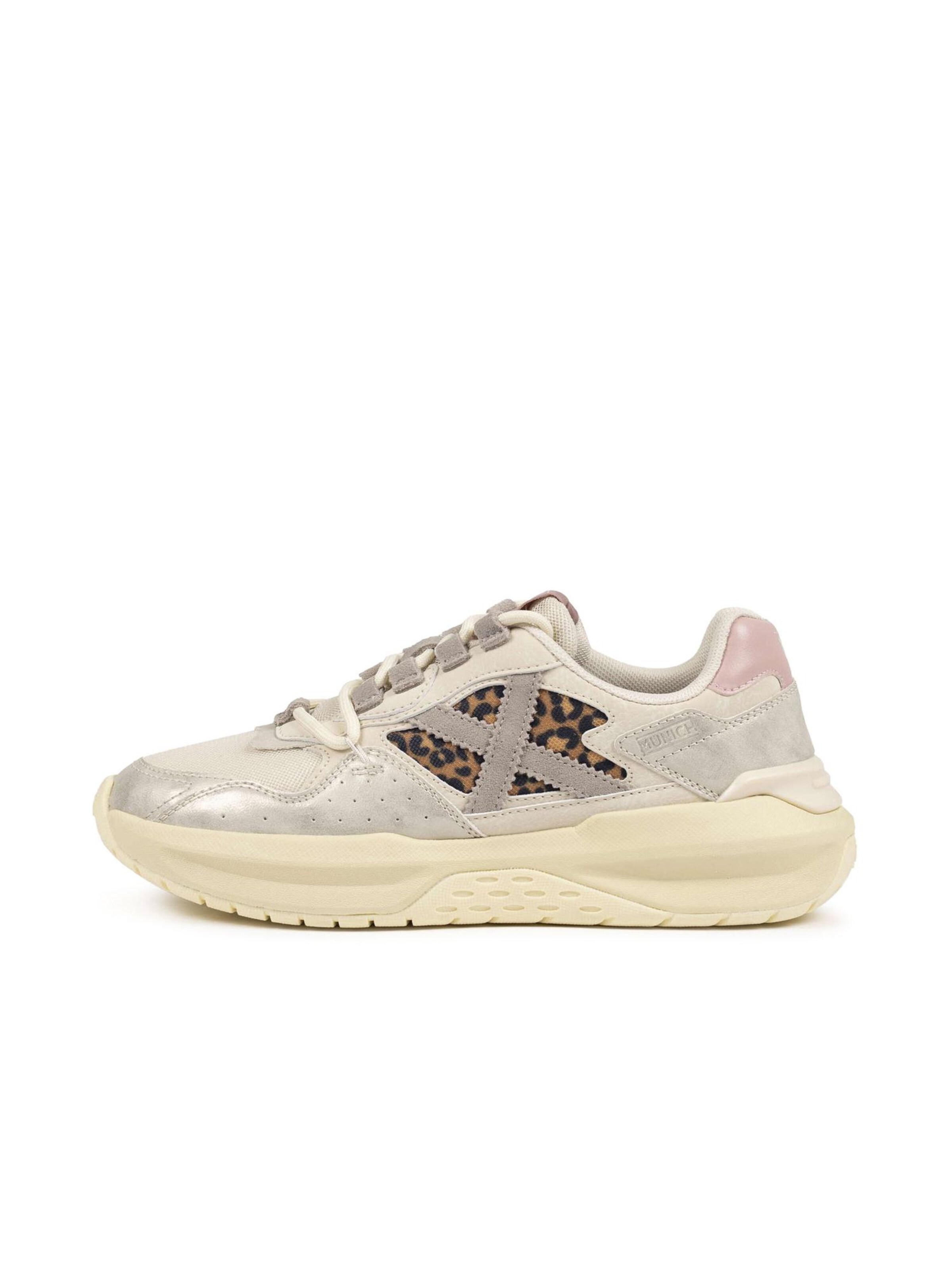 Baskets basses 'Nexa' MUNICH en beige : devant