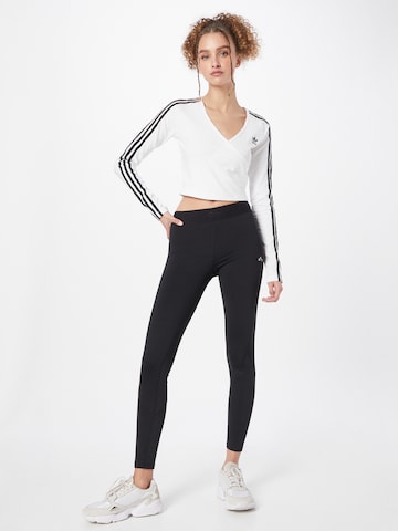 ADIDAS ORIGINALS Tričko – bílá