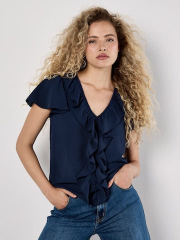 Chemisier Apricot en bleu : devant