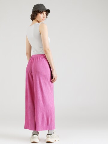 Wide Leg Pantalon s.Oliver en rose