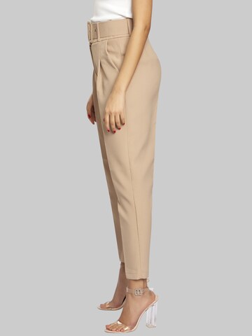 FRESHLIONS Tapered Pleat-Front Pants ' Rita ' in Beige