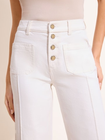 Lipsy Regular Jeans in Wit