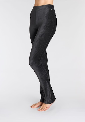 LASCANA Flared Pants in Black: front