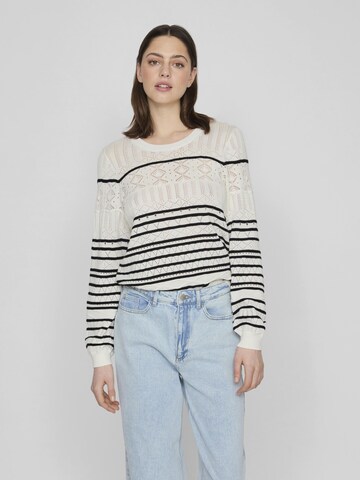 VILA Sweater in Grey: front