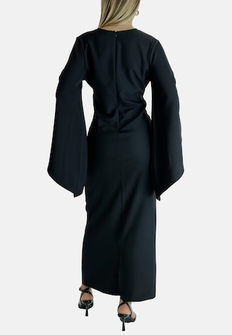 Elara Dress in Black