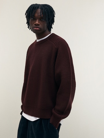 Pull-over Bershka en rouge : devant