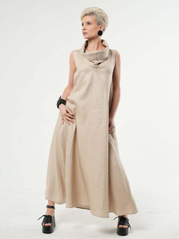Robe Metamorphoza en beige : devant