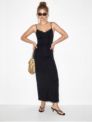 Robe Bianco Lucci en noir