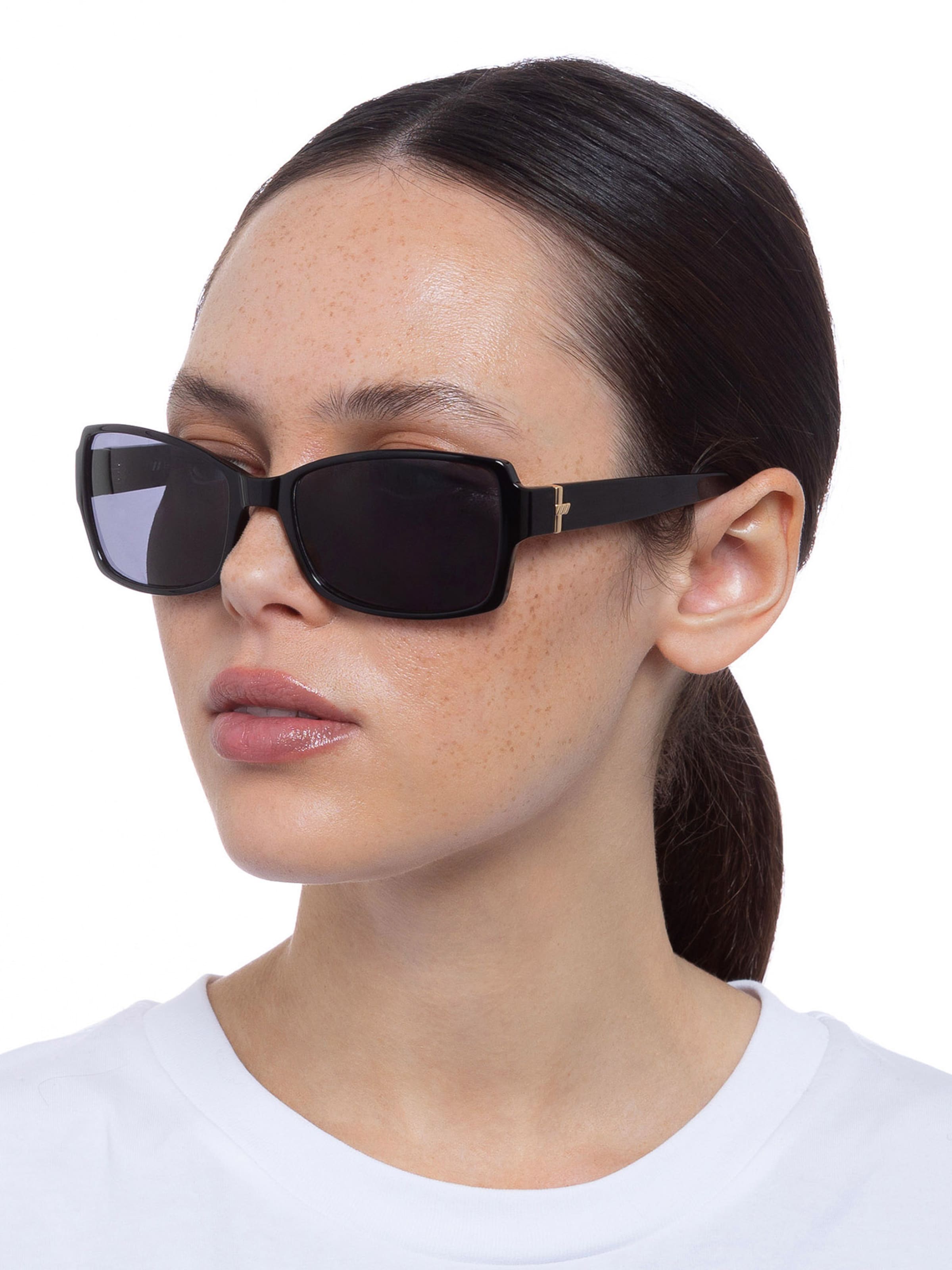 Sunglasses for women Buy online ABOUT YOU