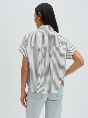 Someday Pusero 'Zafine' värissä valkoinen